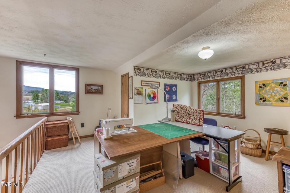 Photo #34: 261 Calvary Lane