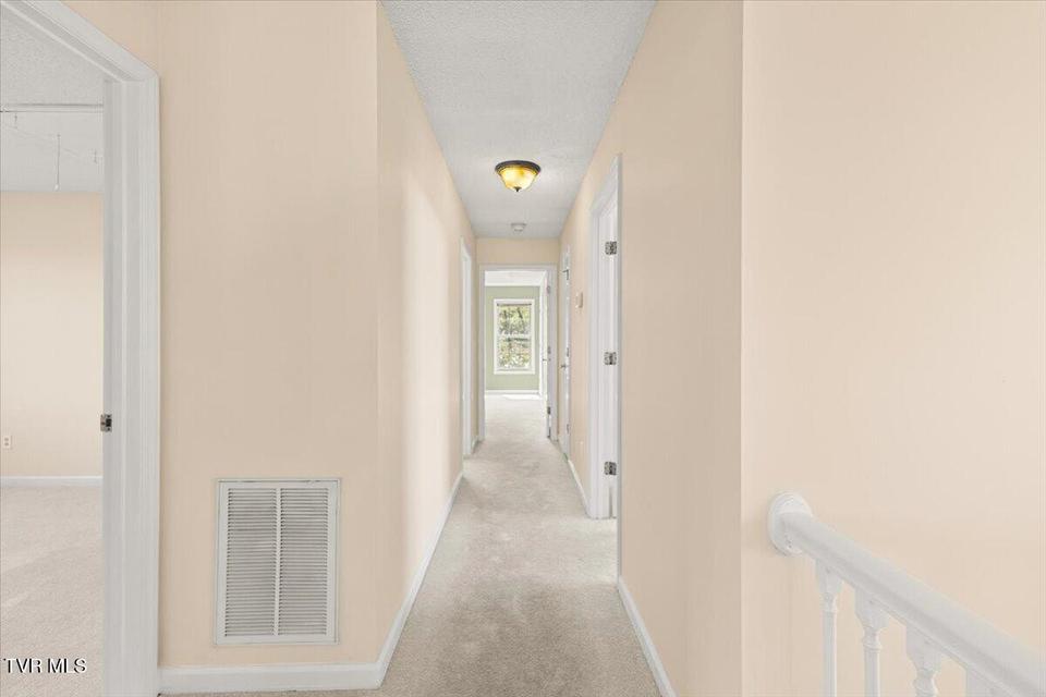 Photo #29: 3 Shelldrake Court