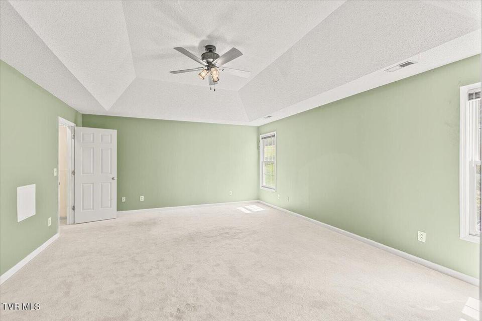 Photo #43: 3 Shelldrake Court