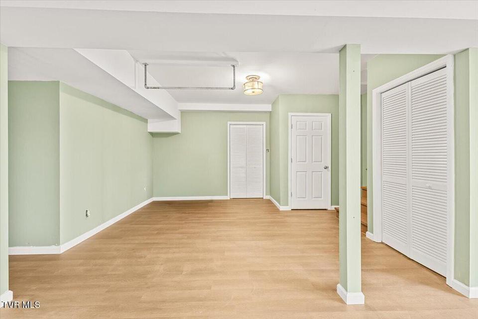 Photo #47: 3 Shelldrake Court