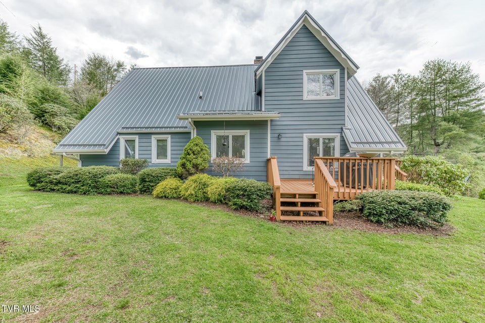 Photo #47: 261 Calvary Lane