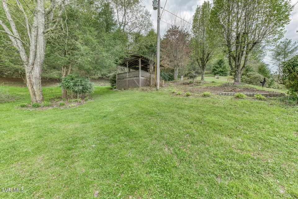 Photo #54: 261 Calvary Lane