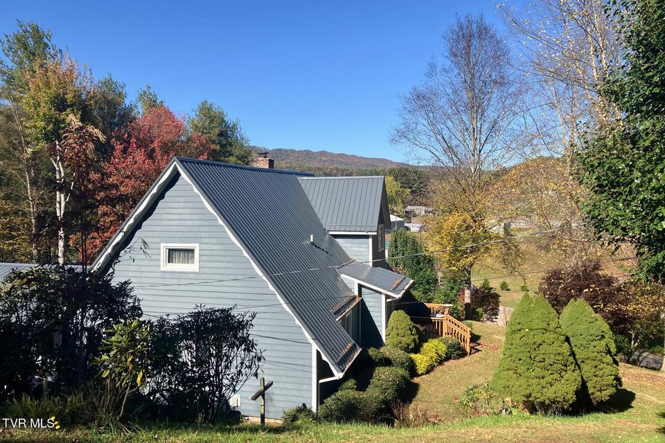 Photo #60: 261 Calvary Lane