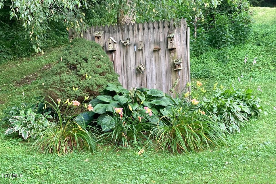 Photo #62: 261 Calvary Lane