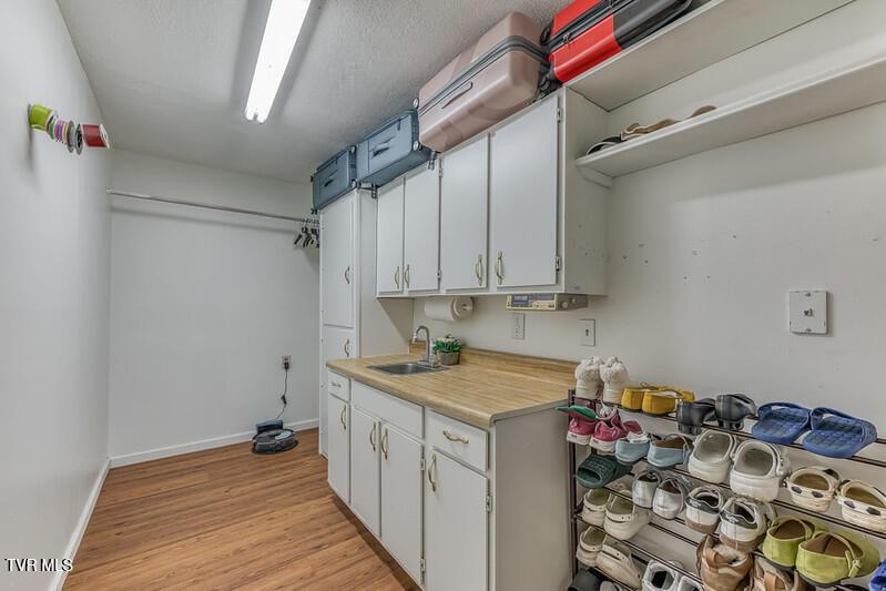 Photo #28: 1805 Broadmoor Road