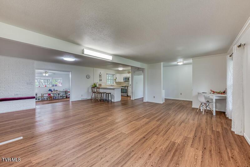 Photo #14: 1805 Broadmoor Road