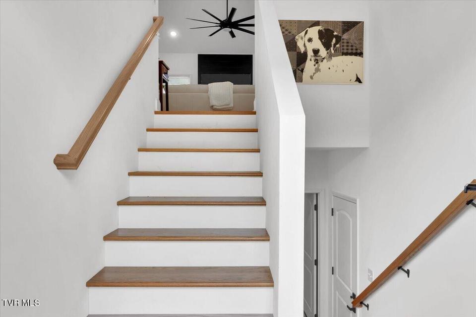 Photo #2: 868 Granby Road