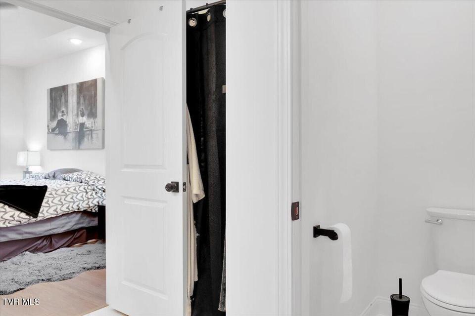 Photo #11: 868 Granby Road