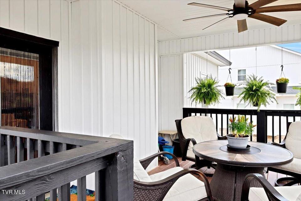 Photo #33: 868 Granby Road