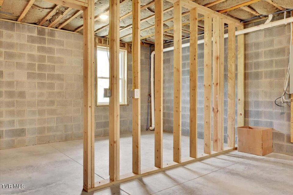 Photo #39: 868 Granby Road