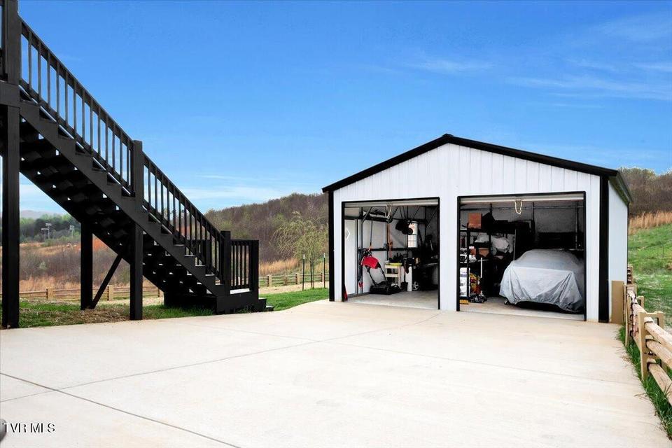 Photo #45: 868 Granby Road