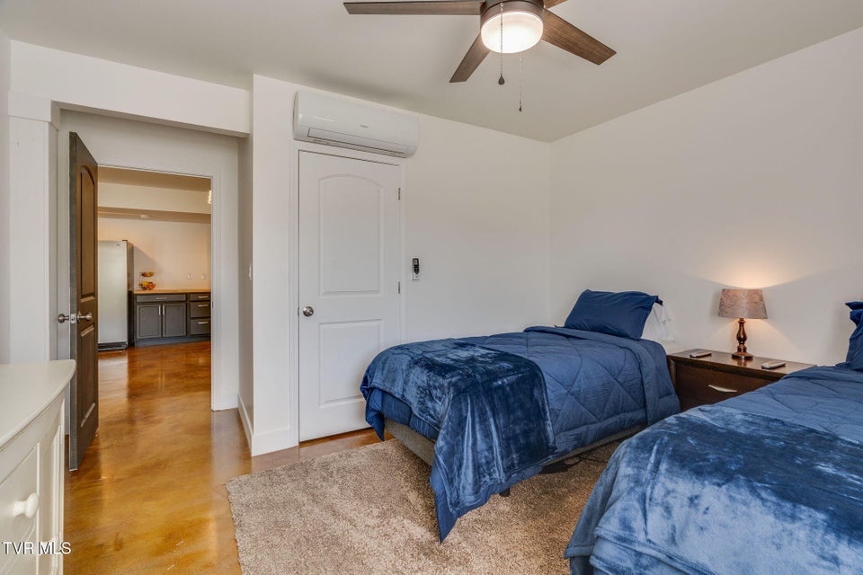 Photo #42: 477 Sand Ridge Circle