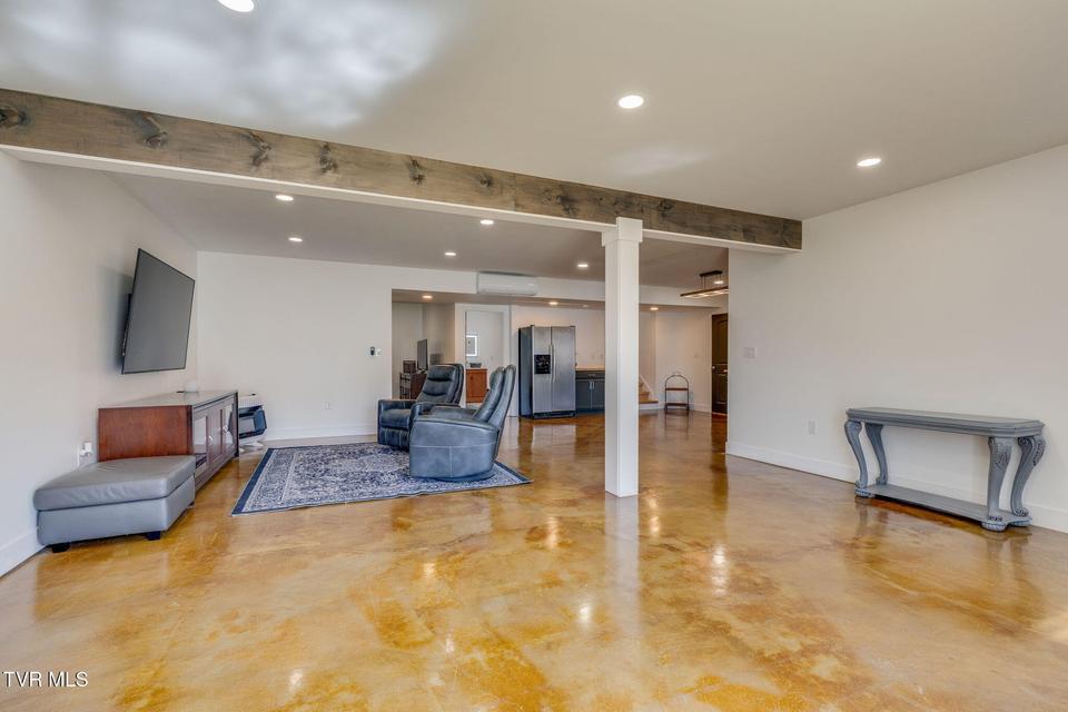 Photo #35: 477 Sand Ridge Circle