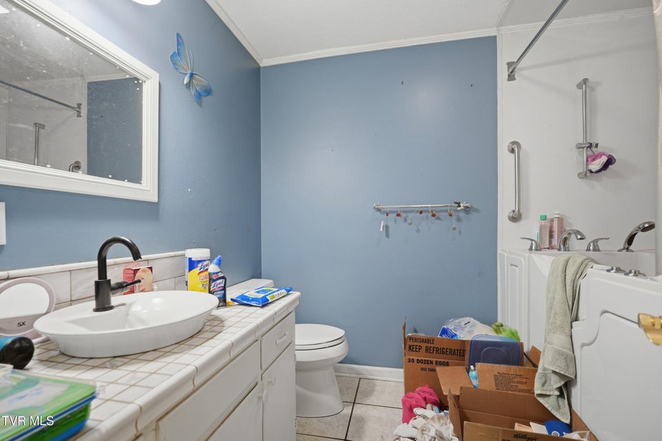 Photo #15: 20180 Monroe Road