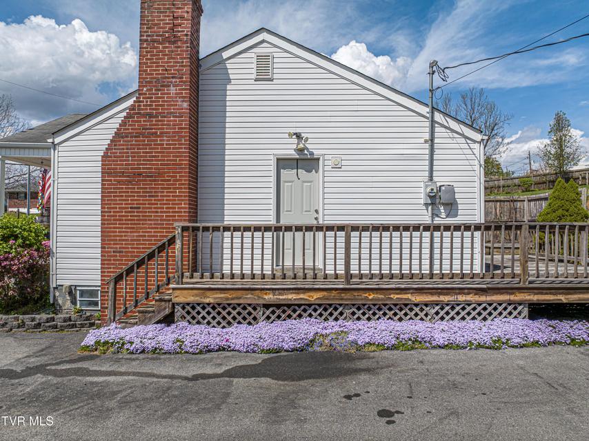 Photo #8: 326 Fuller Street