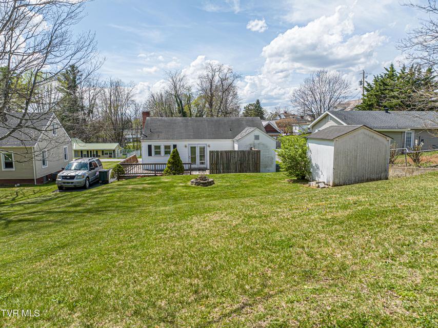 Photo #13: 326 Fuller Street