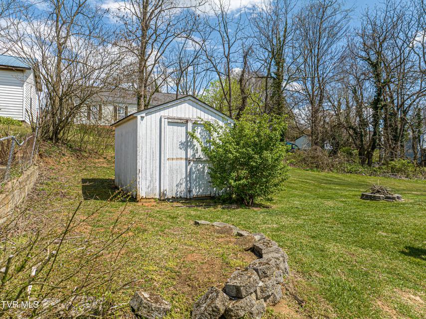 Photo #17: 326 Fuller Street