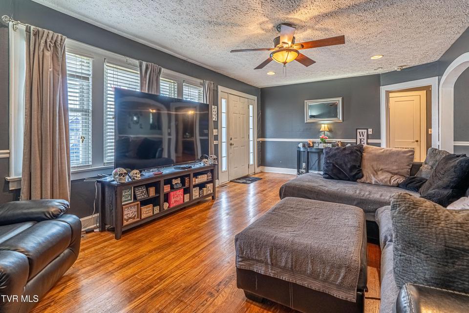 Photo #21: 326 Fuller Street