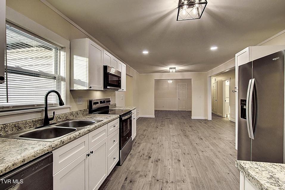 Photo #13: 170 Price Road