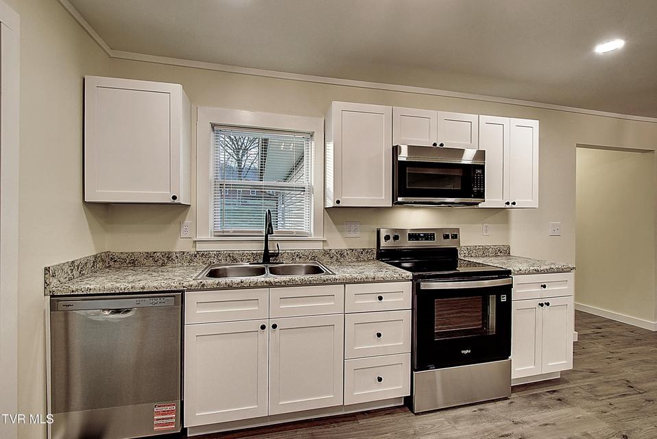 Photo #15: 170 Price Road