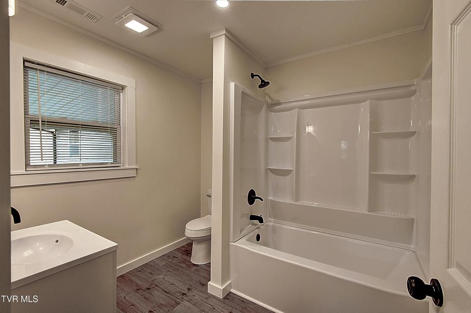 Photo #24: 170 Price Road