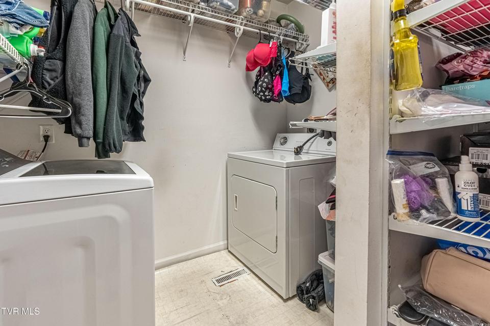 Photo #41: 326 Fuller Street