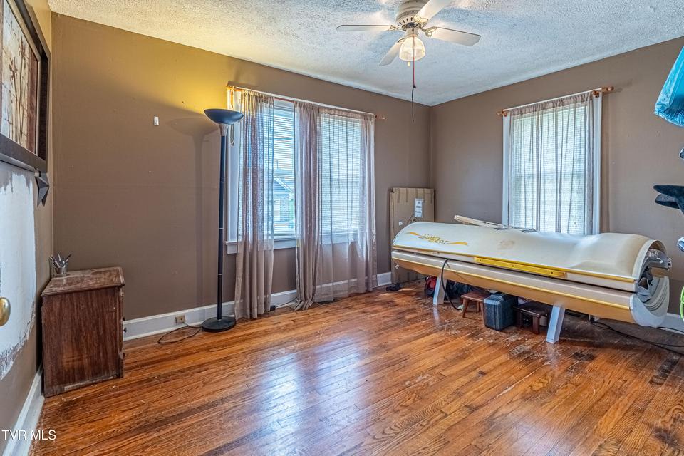 Photo #42: 326 Fuller Street