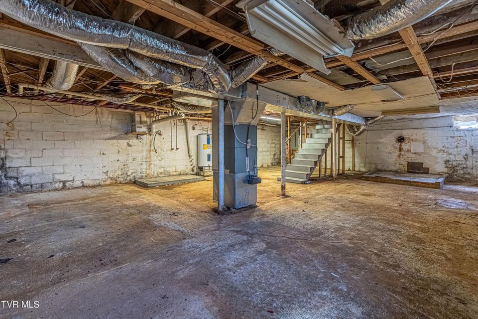 Photo #48: 326 Fuller Street