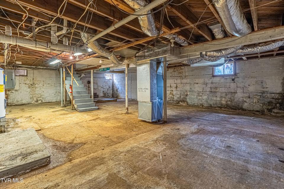 Photo #49: 326 Fuller Street