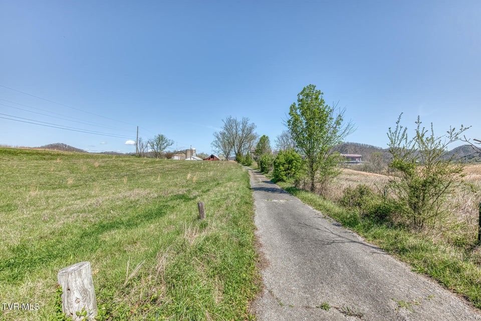 Photo #5: 191 White Top Road