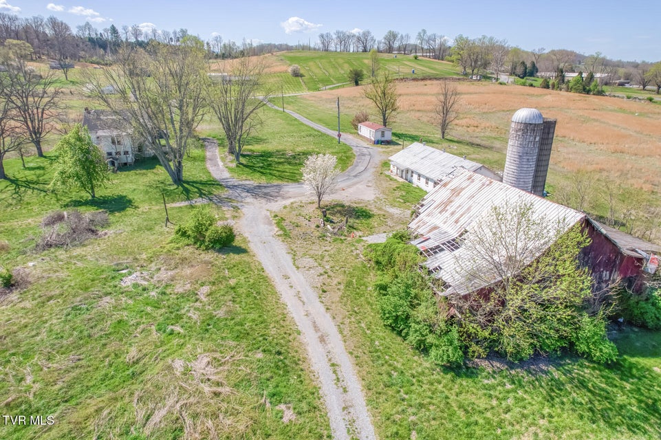 Photo #8: 191 White Top Road