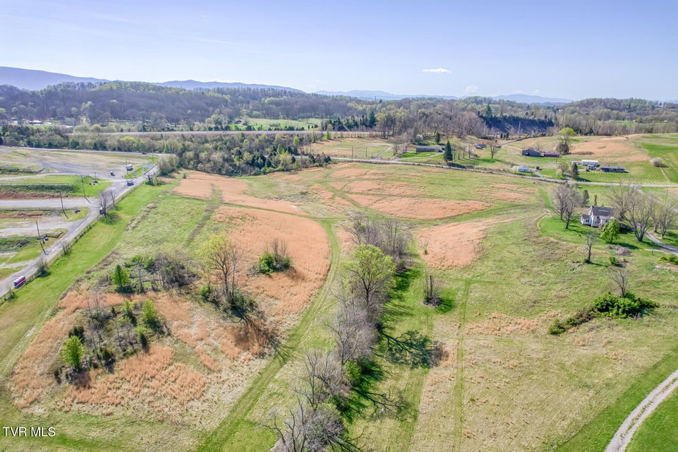 Photo #29: 191 White Top Road