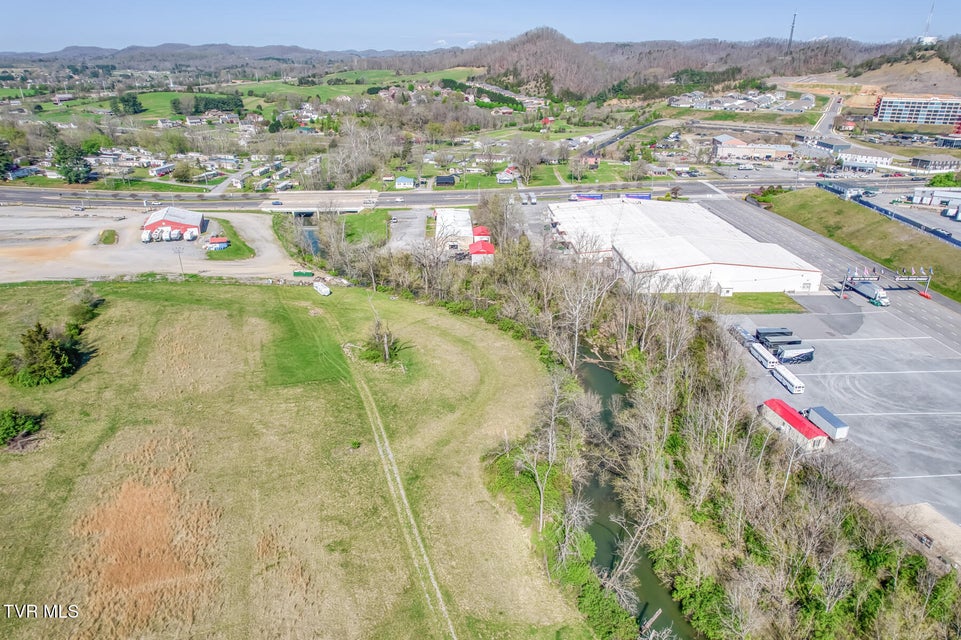 Photo #33: 191 White Top Road