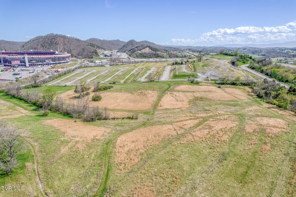 Photo #70: 191 White Top Road