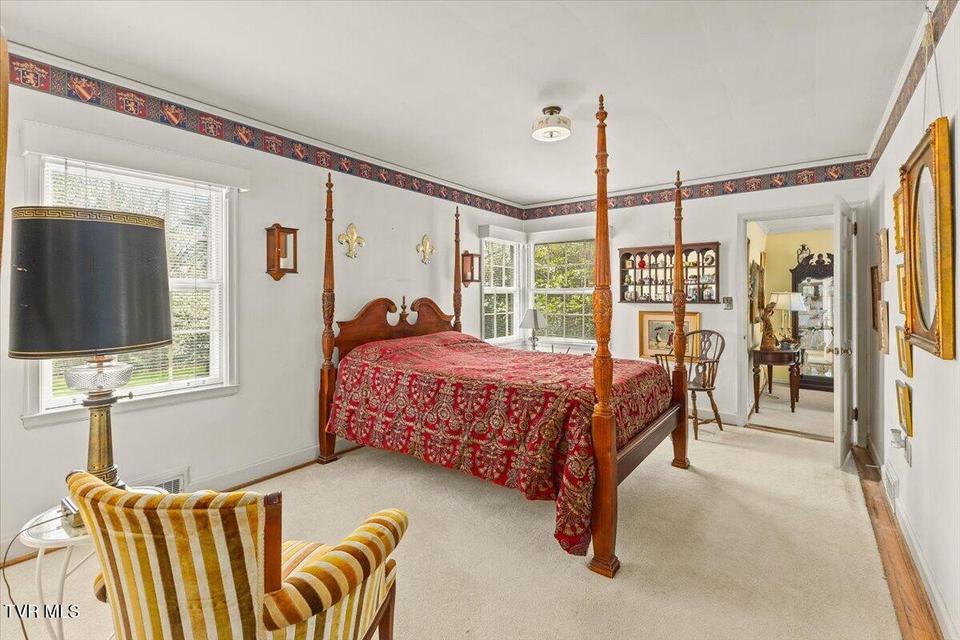 Photo #25: 219 Gilmer Park