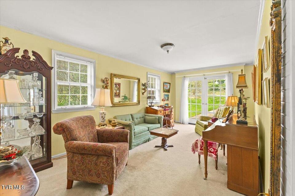 Photo #31: 219 Gilmer Park