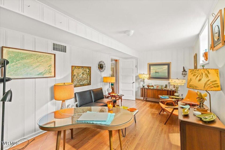 Photo #47: 219 Gilmer Park