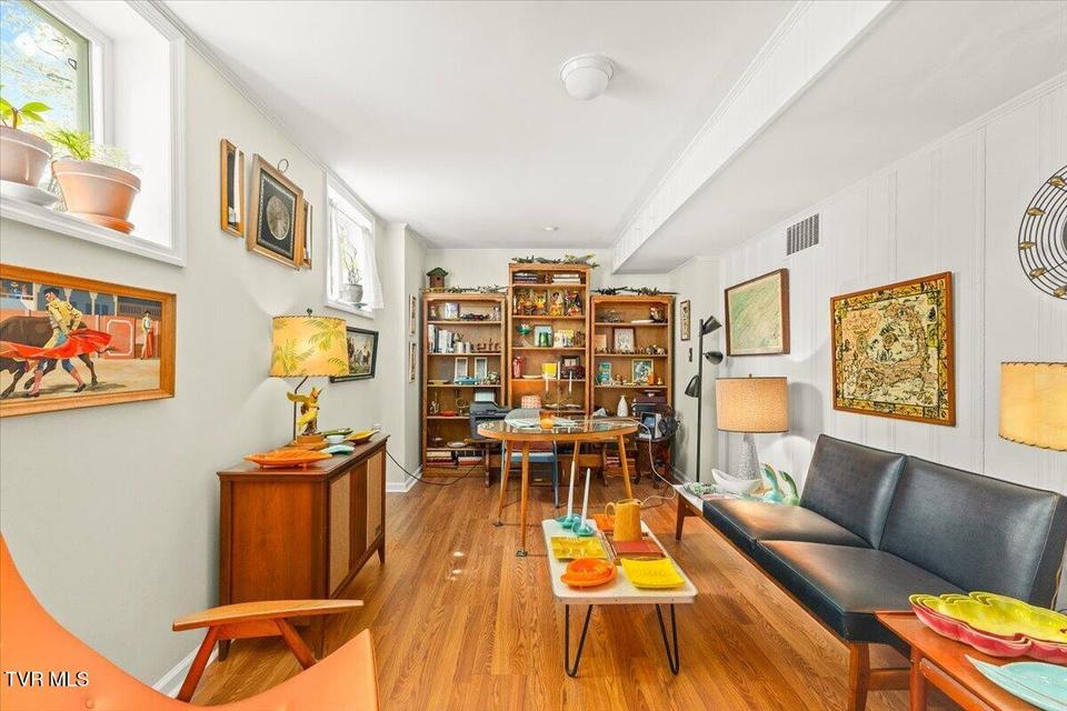 Photo #51: 219 Gilmer Park