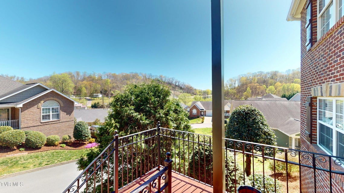 Photo #4: 93 Bridgewater Court