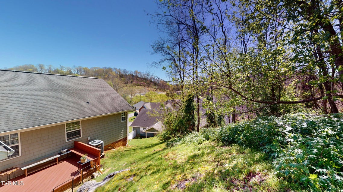 Photo #6: 93 Bridgewater Court