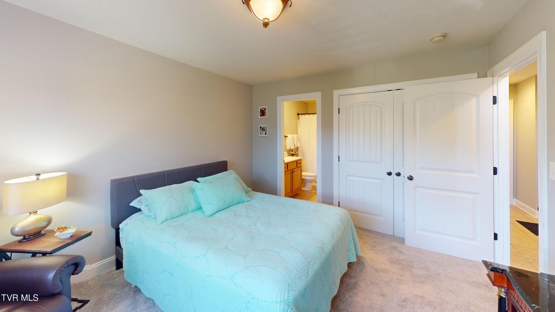 Photo #26: 93 Bridgewater Court