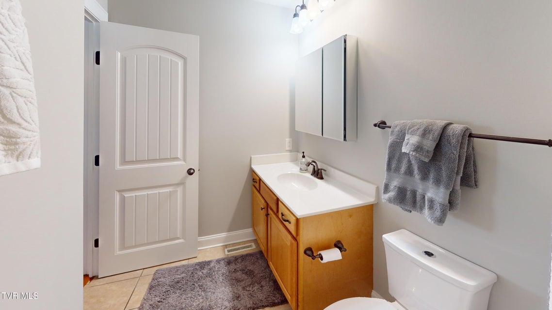 Photo #29: 93 Bridgewater Court