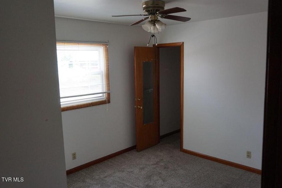 Photo #8: 133 Ravine Road