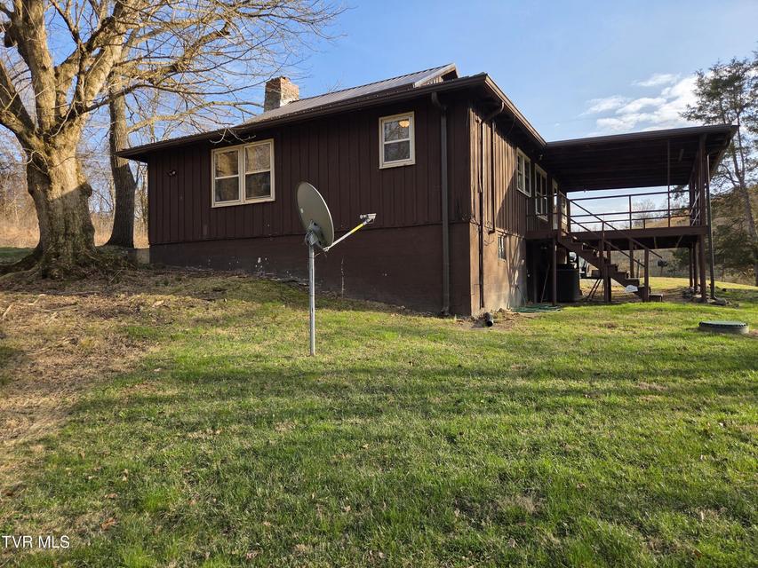 Photo #8: 100 Eisenhower Road