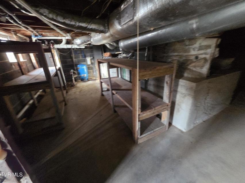 Photo #27: 100 Eisenhower Road