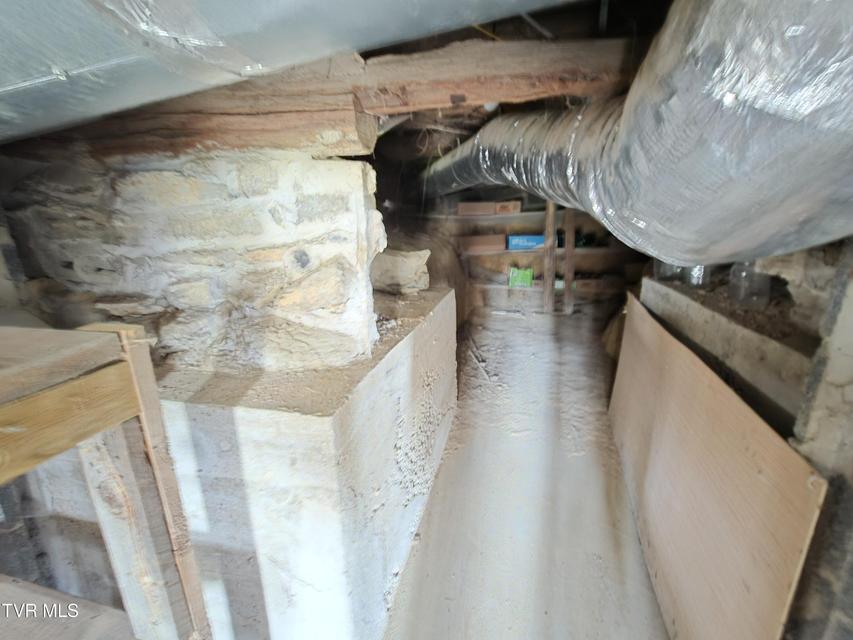 Photo #28: 100 Eisenhower Road