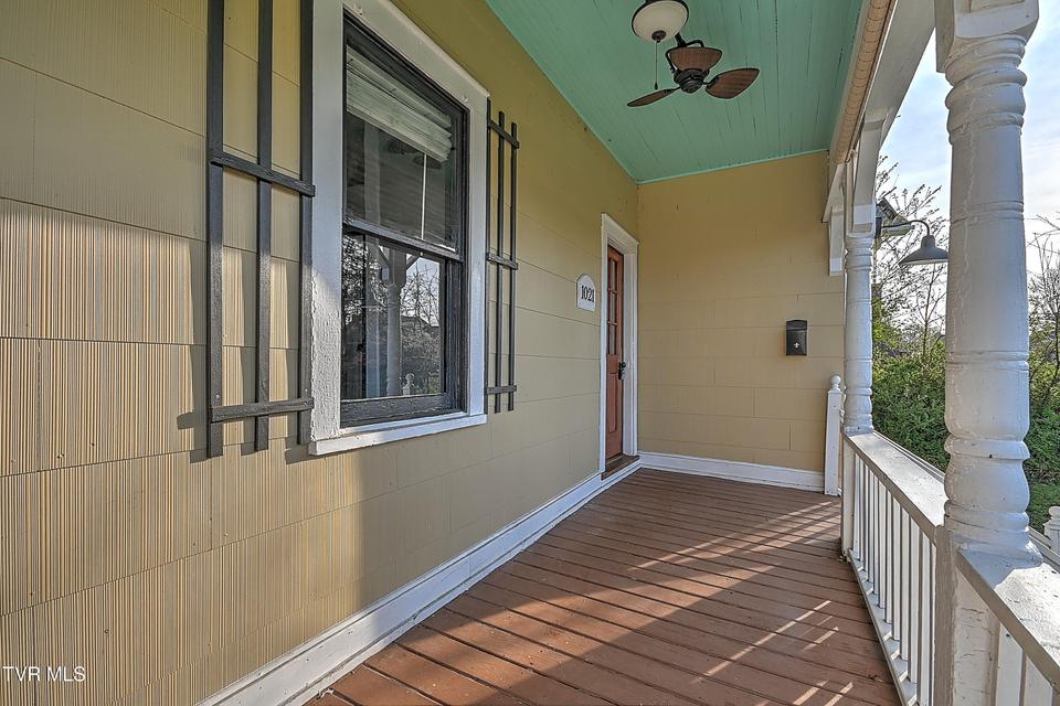 Photo #6: 1021 Lawrence Avenue