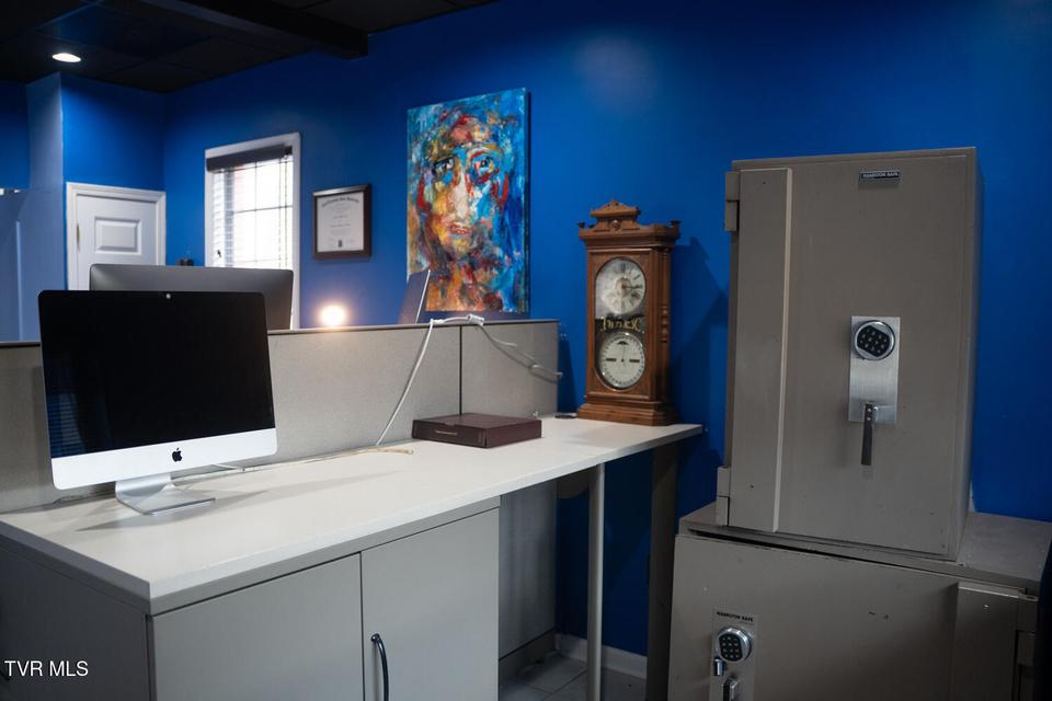 Photo #11: 216 Ravine Road