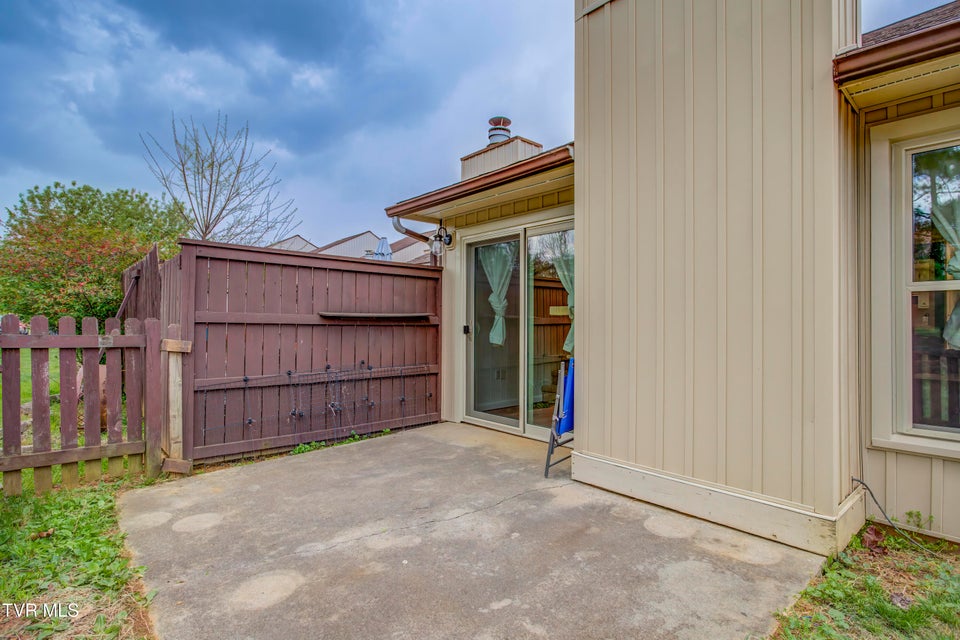 Photo #4: 780 Hamilton Road