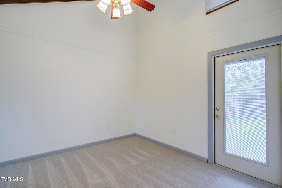 Photo #16: 780 Hamilton Road